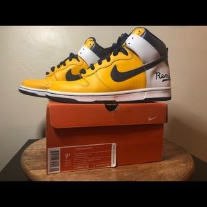 Nike dunk high,black fives “ Harlem rens “